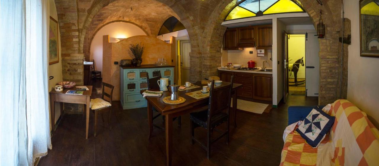 La Rosa Scarlatta Monterubbiano Екстериор снимка